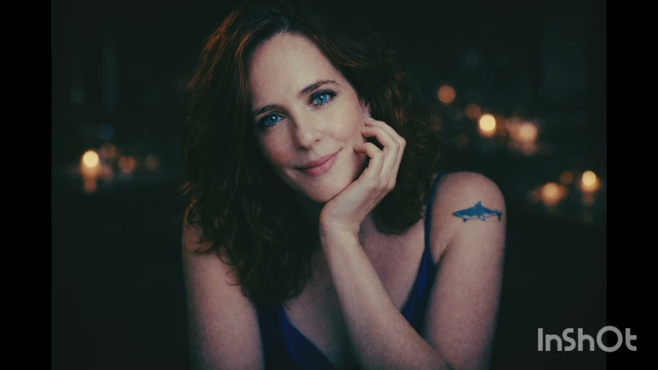 Teach Me Slowly – Sensual Jazz Blues by Tam (Deep Female Voice)
