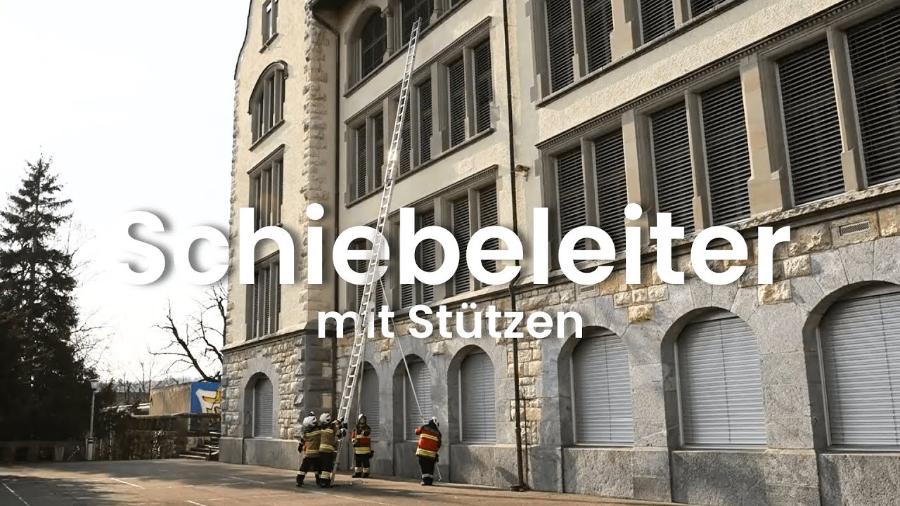 Schiebeleiter mit Stützen