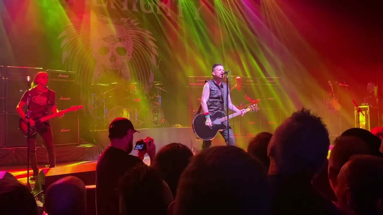 The Almighty „Bandaged Knees“, full song, London, December 2nd 2023, O2 Forum