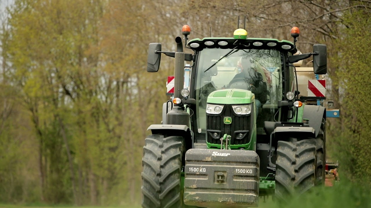John Deere Tagebuch: Maisaussaat mit dem JD 6195R