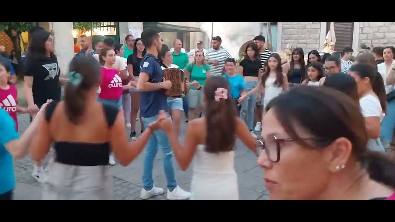@luras 14 giugno 2025# balli in piazza #fantasias de ballos #minifolk tamponeddu #domos abbeltas