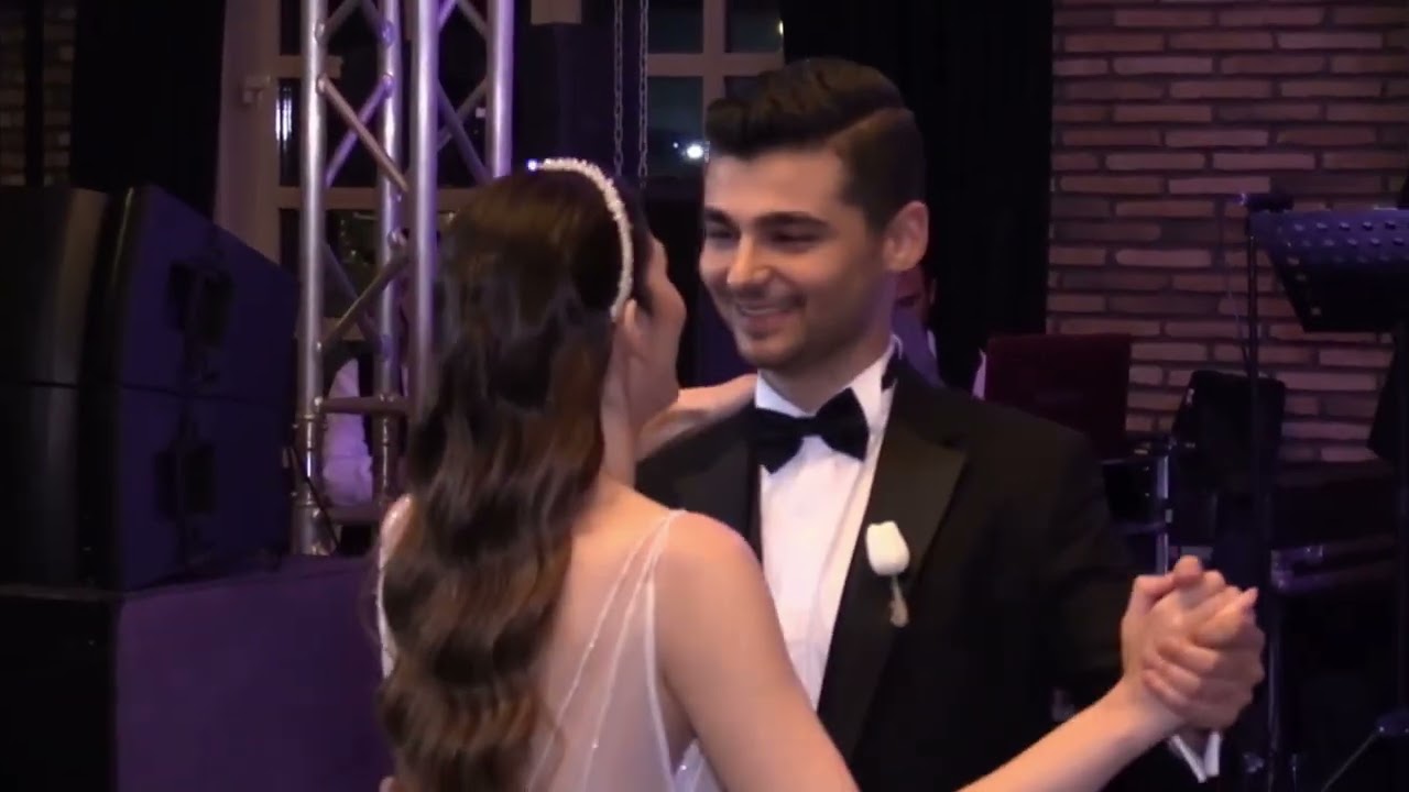 D&uuml;ğ&uuml;n İlk Dans G&ouml;khan T&uuml;rkmen Aşk