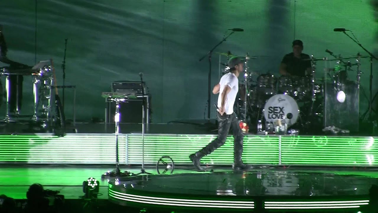 Enrique Iglesias @ Paris Bercy- Escape (Nov 21, 2014) Hd