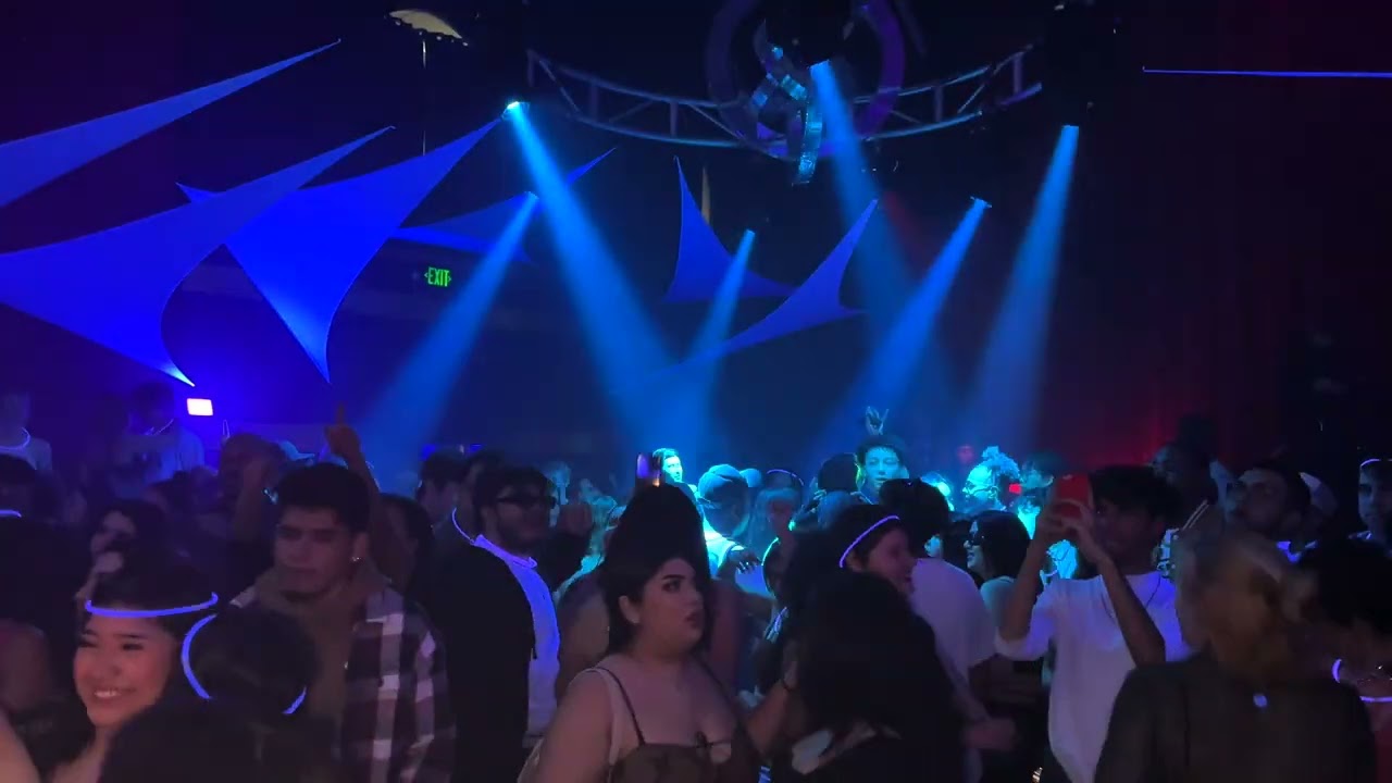 [Free Stock Footage] Club X in San Francisco