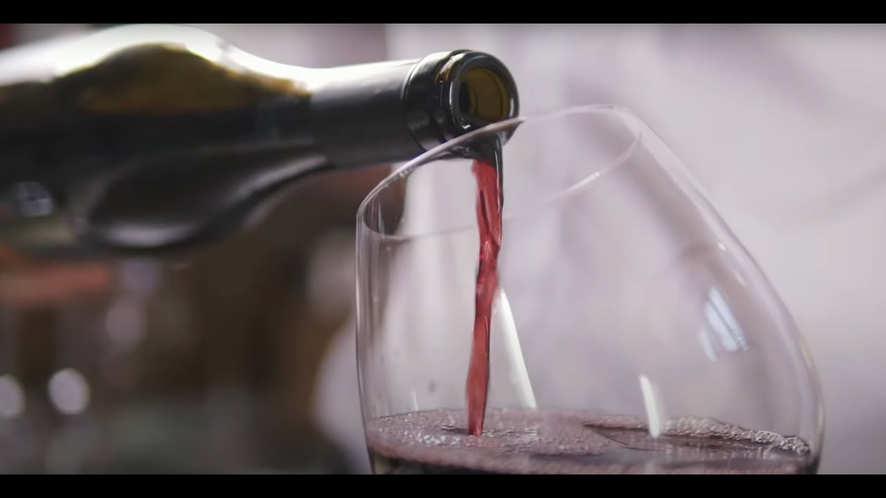 The Best Italian Wines Never Leave Italy... Until Now 🍷