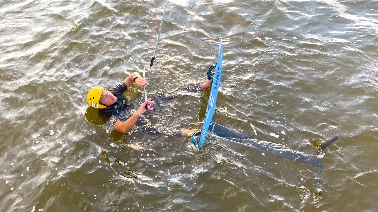 FOILING. How to water start in shallow waters