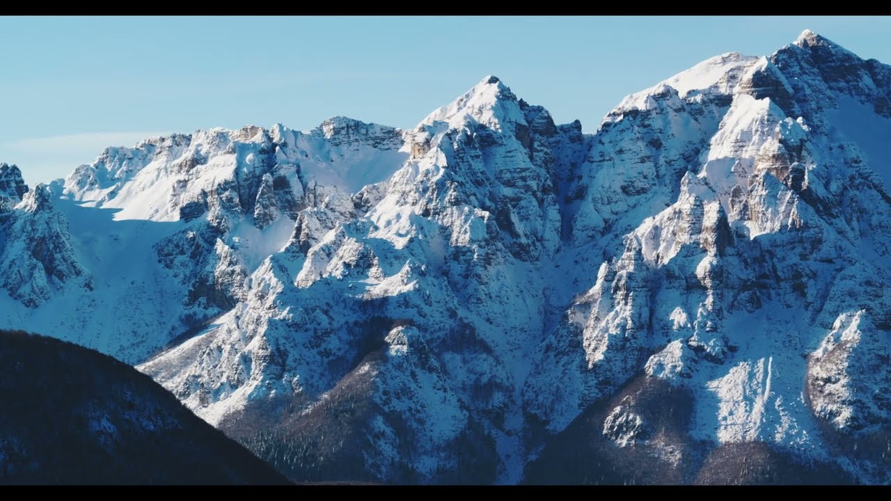 Pian delle Fugazze: La magia della Montagna con la Neve.