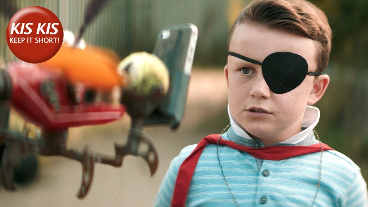 Short film about cyber bullying and unexpected friendship | 