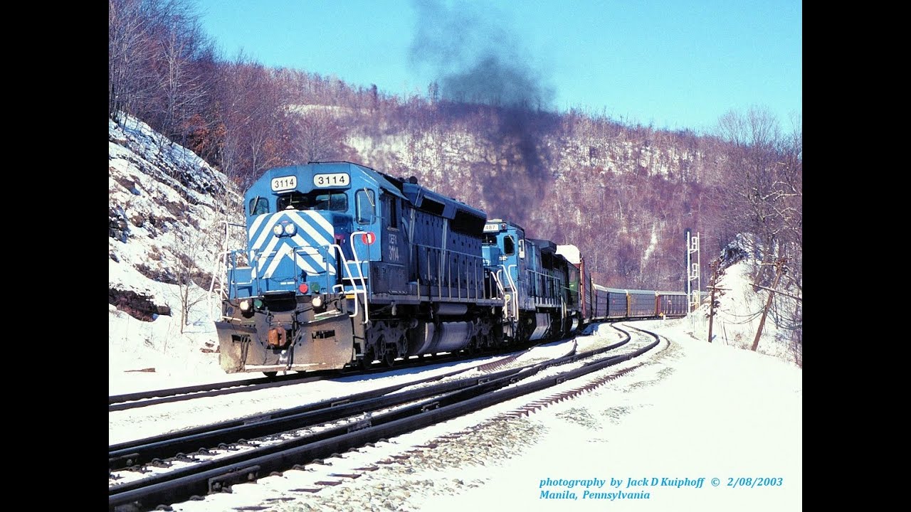 CSX, Lease locomotives on Sand Patch grade. 2003