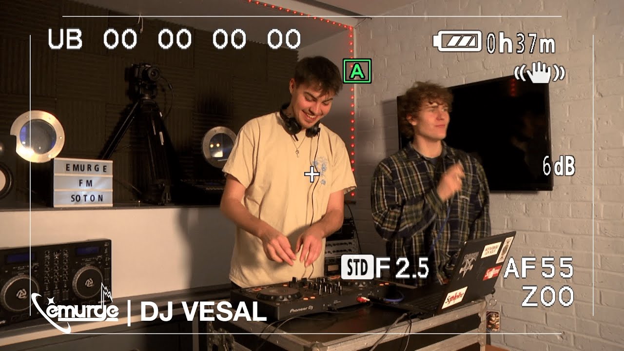 Emurge FM (02) - DJ Vesal