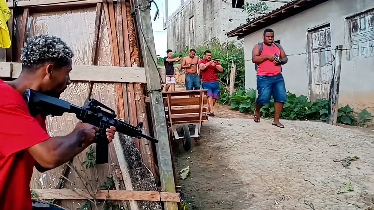 A ILUSÃO DA VIDA DO CRIME É ACHAR QUE TEM AMIGOS - FILME COMPLETO