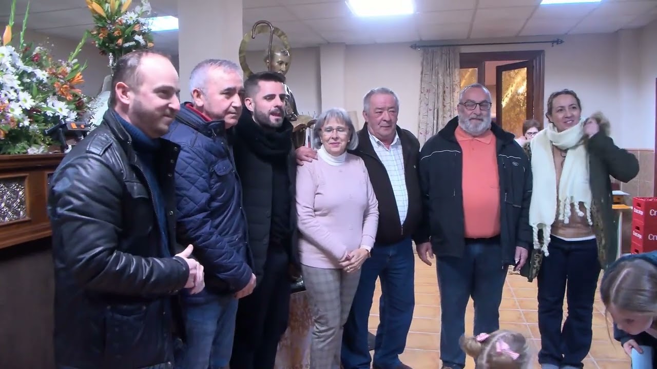 🔥🌟 &iexcl;Meng&iacute;bar vivi&oacute; la magia de las hogueras de San Ant&oacute;n 2025! 🌟🔥