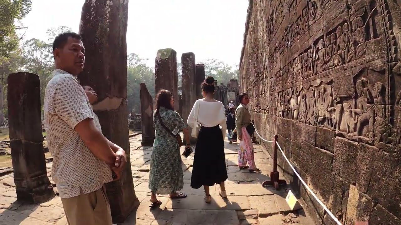 Epi #19: Bayon Temple built by the King Jayavarman VII reflects on the Buddhism | Theravada Buddhist