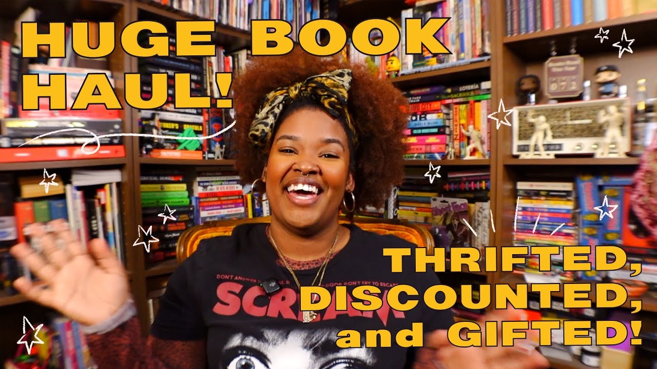 HUGE Book Haul! 📚 Books I've thrifted, found on discount, and been gifted over the last few months!