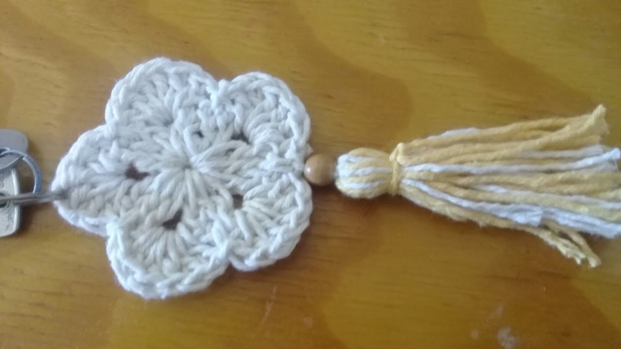 Pingente chaveiro flor tassel