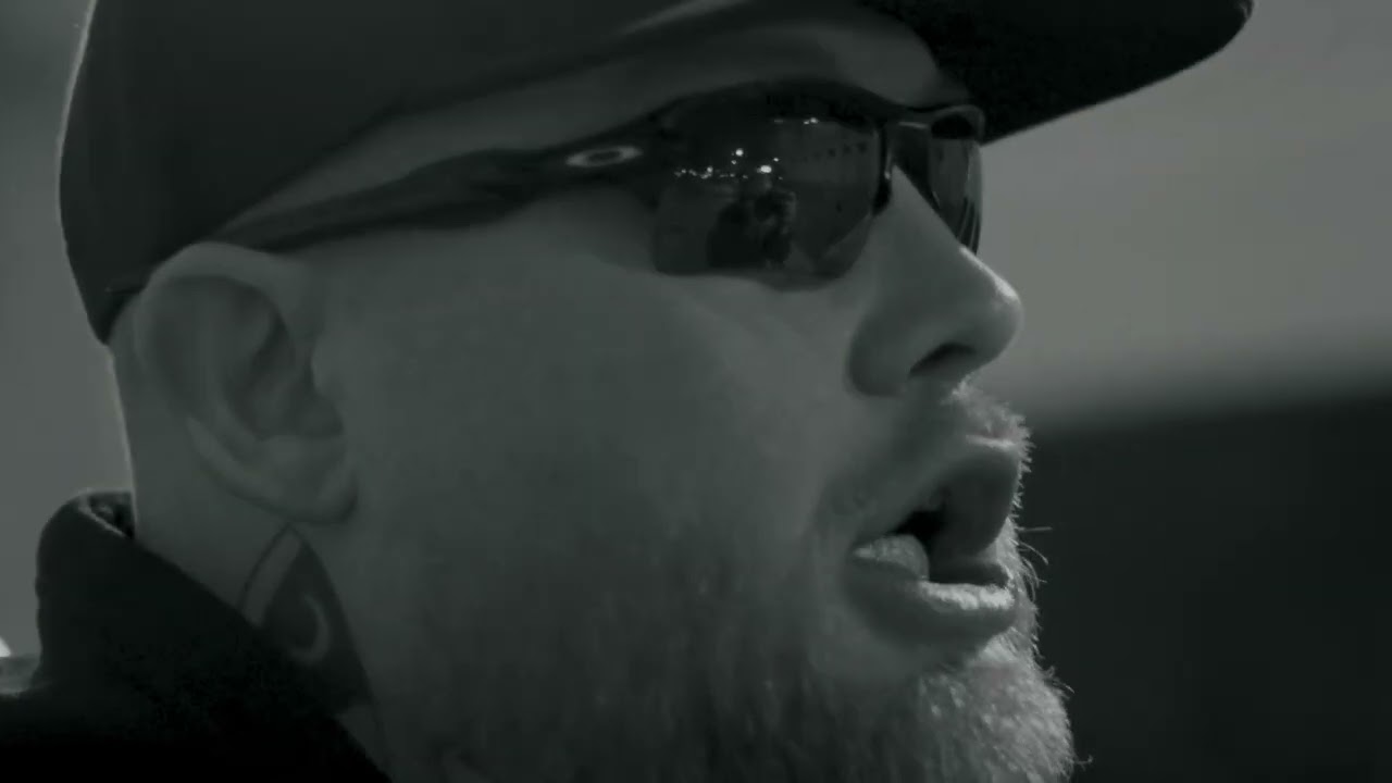 CRIMEAPPLE & DJ SKIZZ - ORO ROSA (OFFICIAL VIDEO)