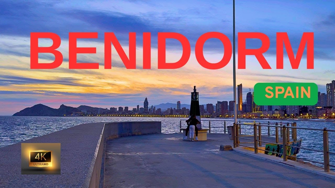 Relaxing Night Walk in Benidorm, Spain 🇪🇸 | City Lights & Ocean Breeze