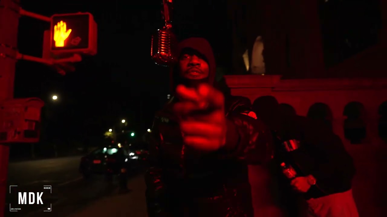 Briscoe Bands - GLITCH | Midnight Freestyles ( Performance )