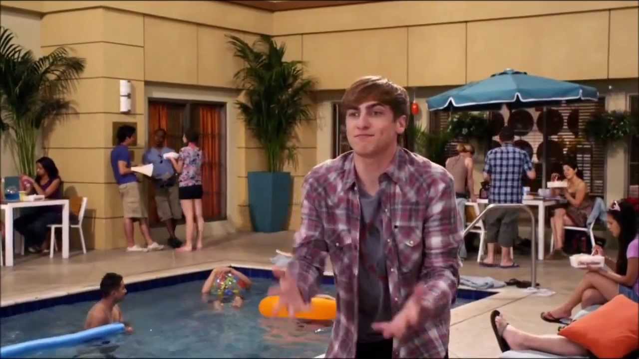 Kendall's Best Bits from Big Time Bloopers