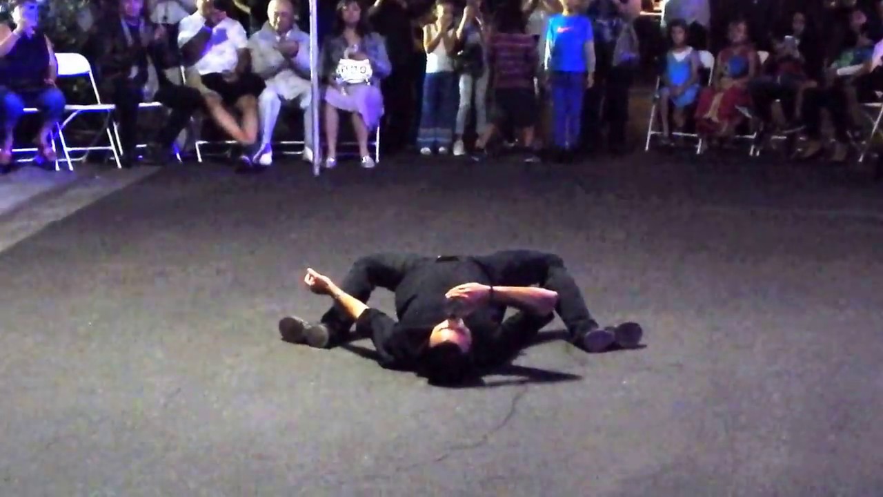 Dimitri Arabatzis dancing 1 at the 2017 San Juan Capistrano Greek Festival
