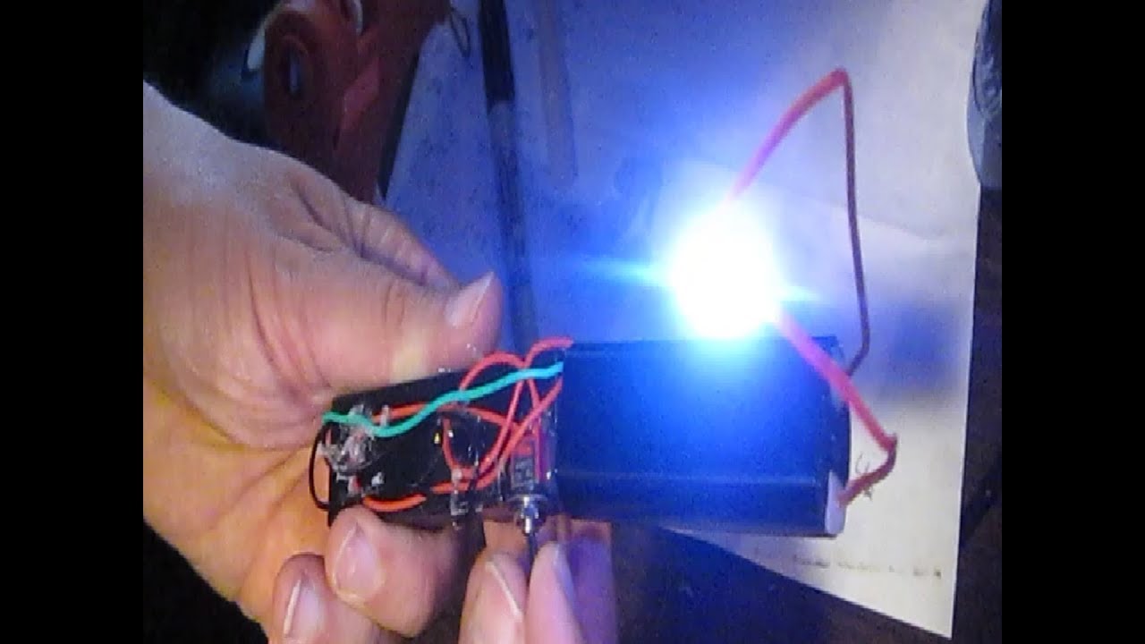 DIY 400,000 Volt Stun Gun