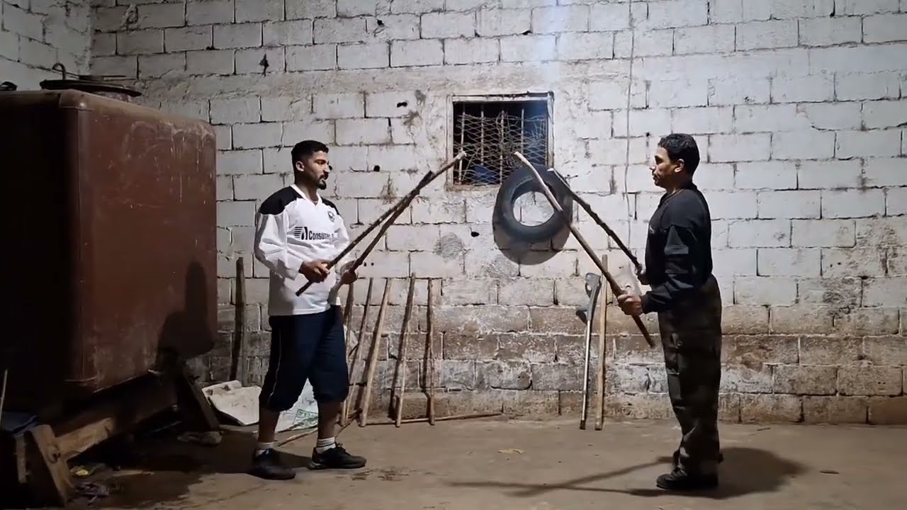 العصا التقليدية حصة تدريبية مع الشيخ علي حفظه الله Algérien Traditionnelle Combat Stick Oran