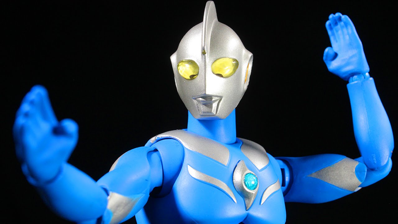 Обзор Ultra-Act Ultraman Cosmos Luna Mode