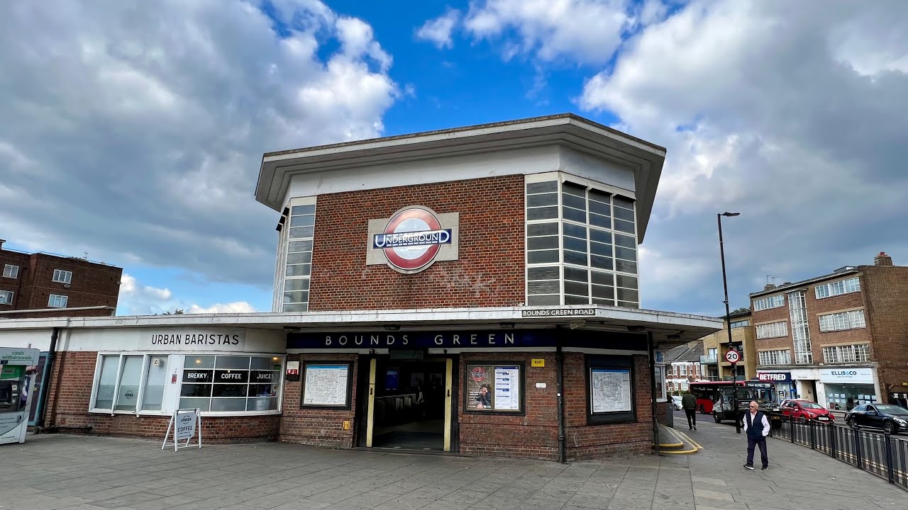 Walk the Piccadilly Line - 05 - Bounds Green to Wood Green
