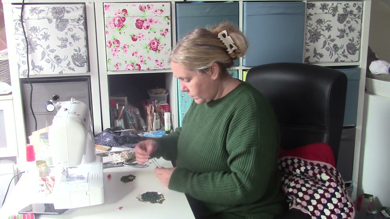 Christmas Projects| Keeping warm| Gokozy