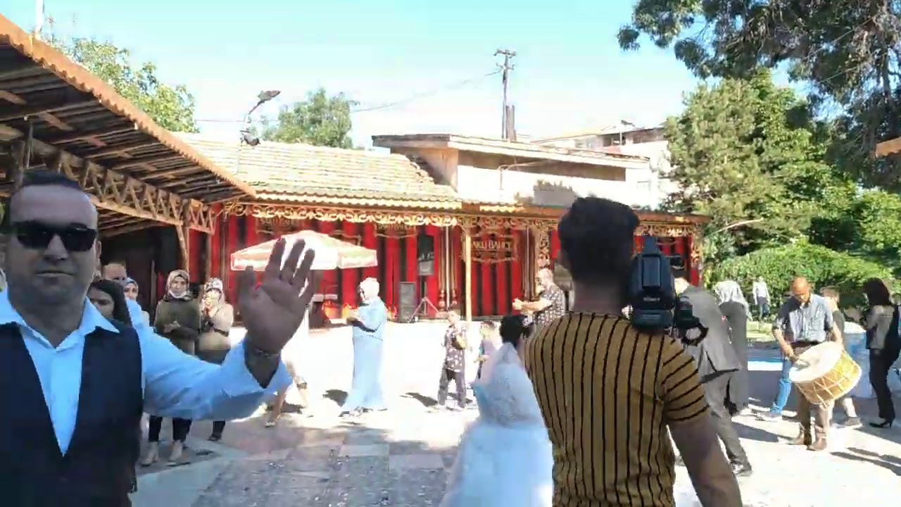 ŞEFAATLİ SAKLI BAH&Ccedil;E G&Uuml;ZEL BIR YAZ D&Uuml;Ğ&Uuml;NLERİ