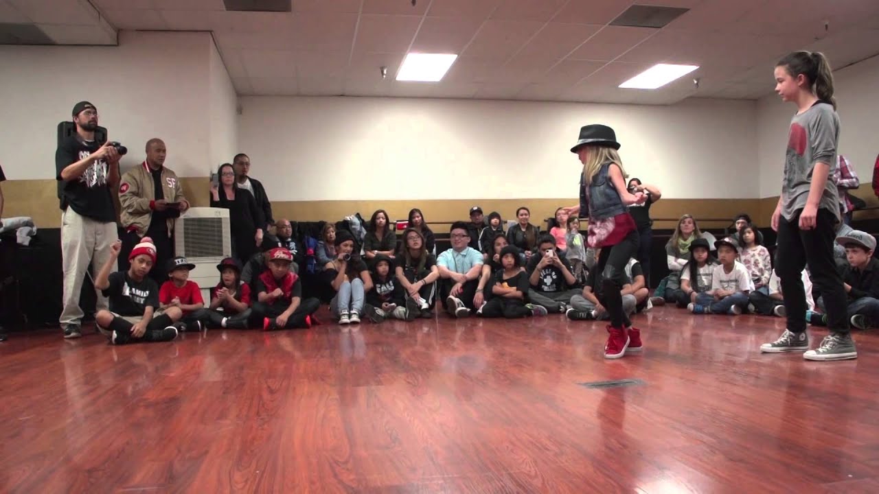 Lil Sweets & Poppin Jun vs. Marvel & Phoenix Lil' Mini [2vs2 All Styles Battle] The Recess