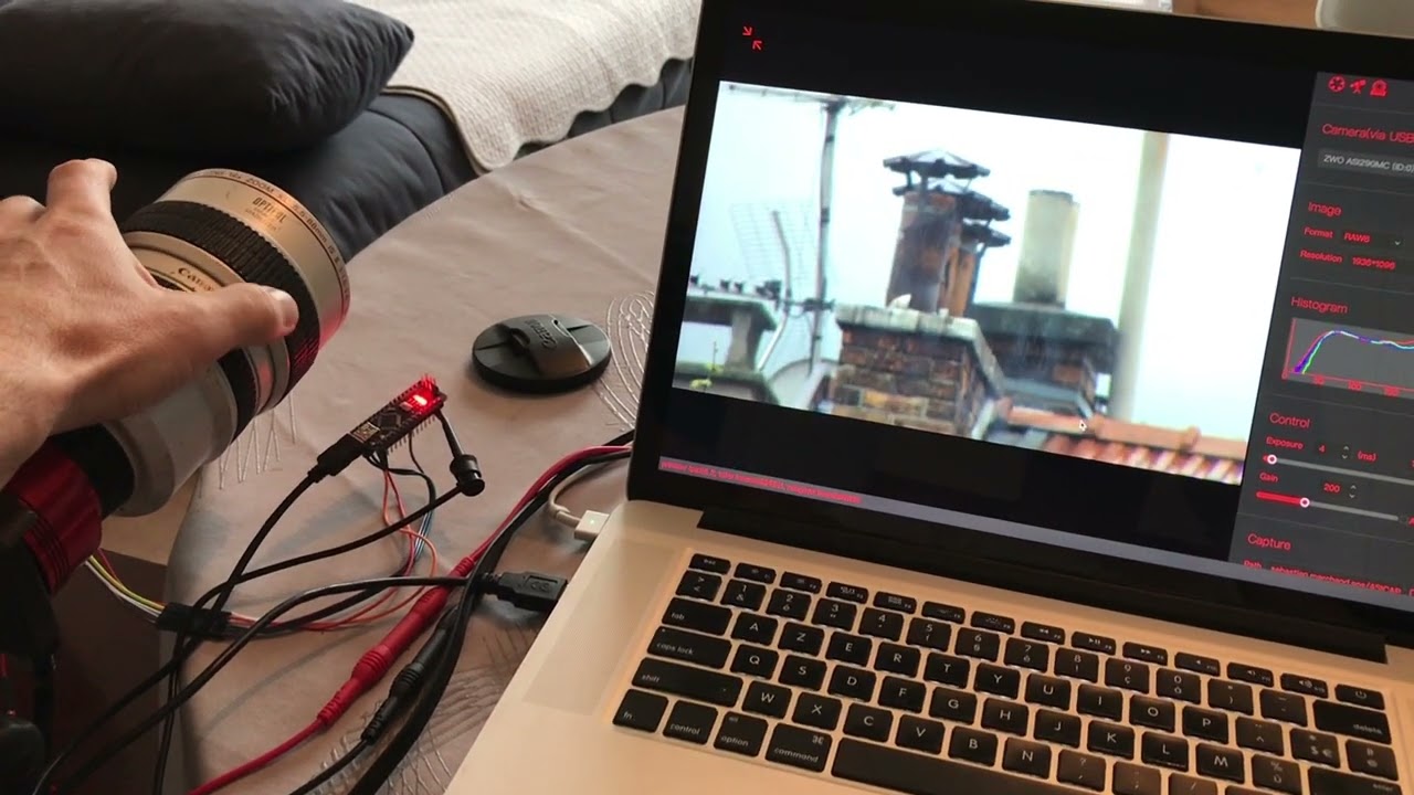 Canon Video Lens Zoom XL hacked with an arduino