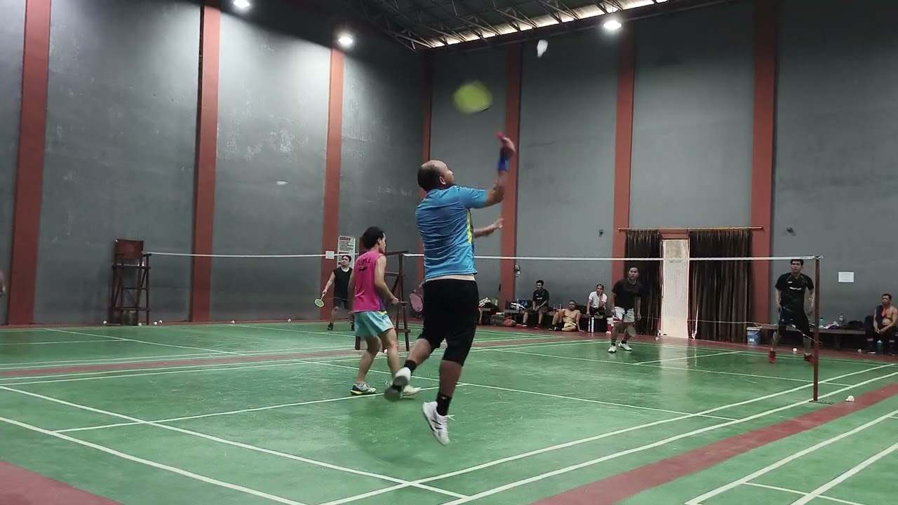 Kardin-Roy VS Surya-pian. Laga penentu masuk Pelatnas😁