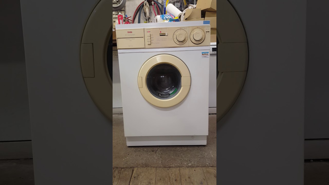 Vintage Creda 1150 supaspeed washer dryer  model 17319 on spin cycle