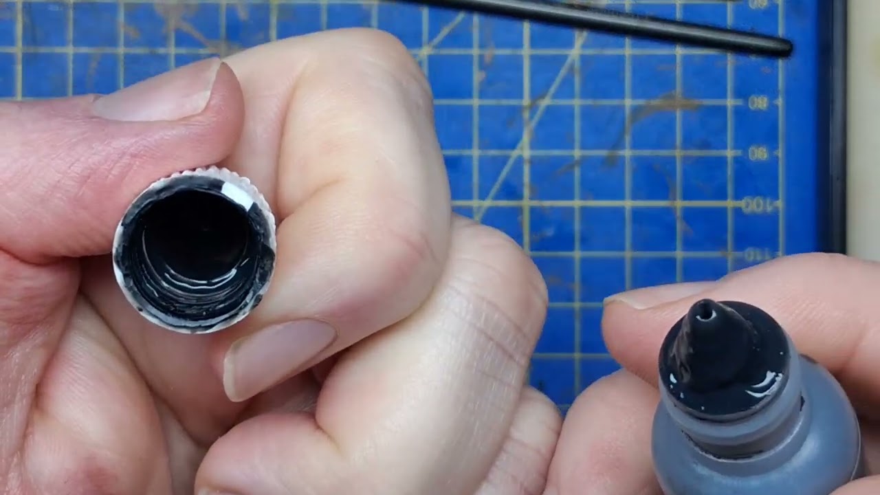Painting a norse dwarf. Part 6. Metal trim 
