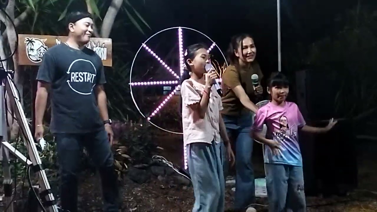 ธิดาลาวมาบ้านฮาเทพ.มุกดาหาร