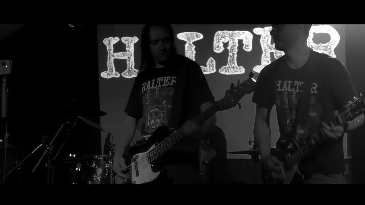 Halter in 