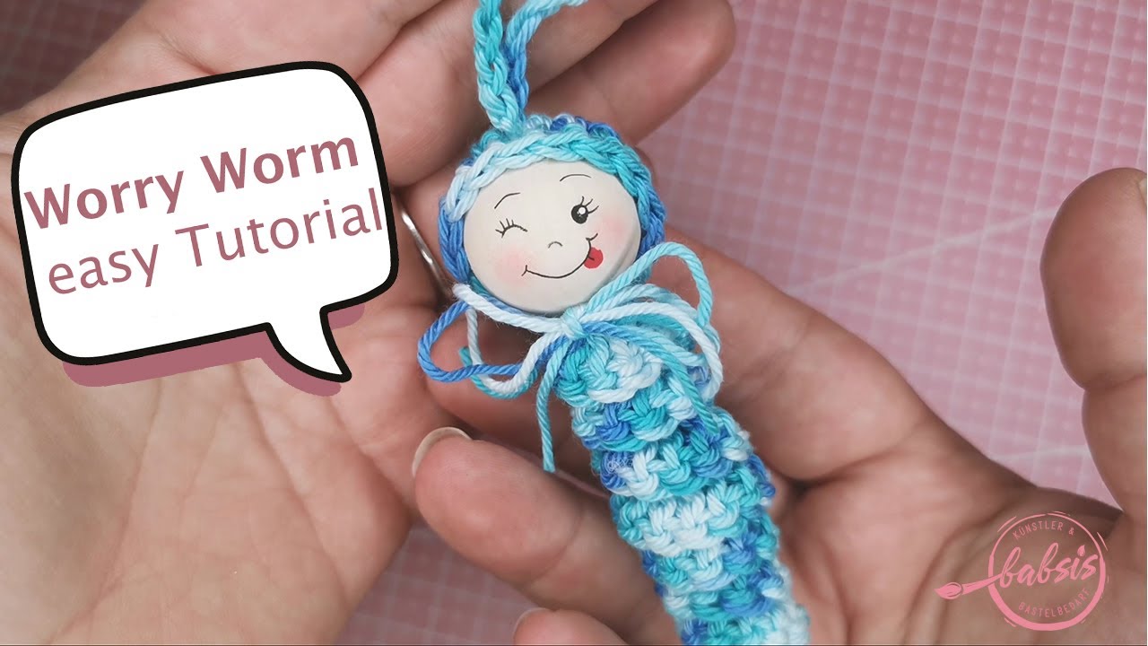 Как связать крючком тревожного червячка — простой урок
