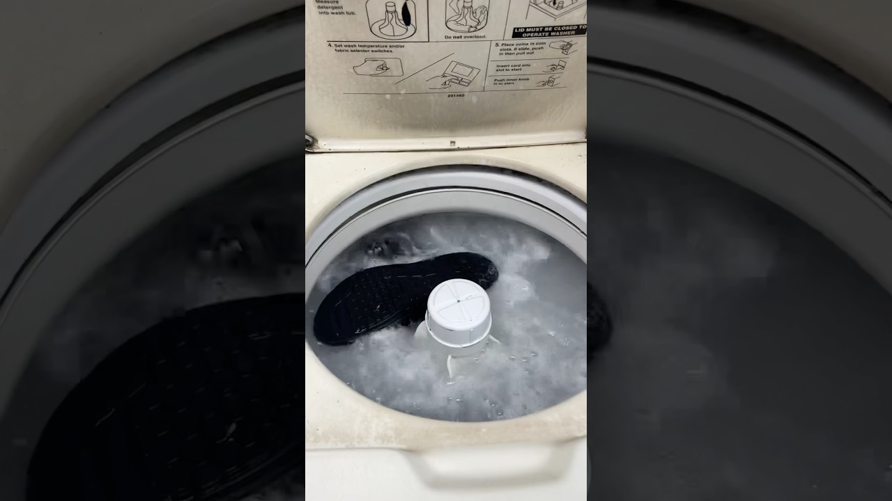Speed Queen Fabric Care top load washer