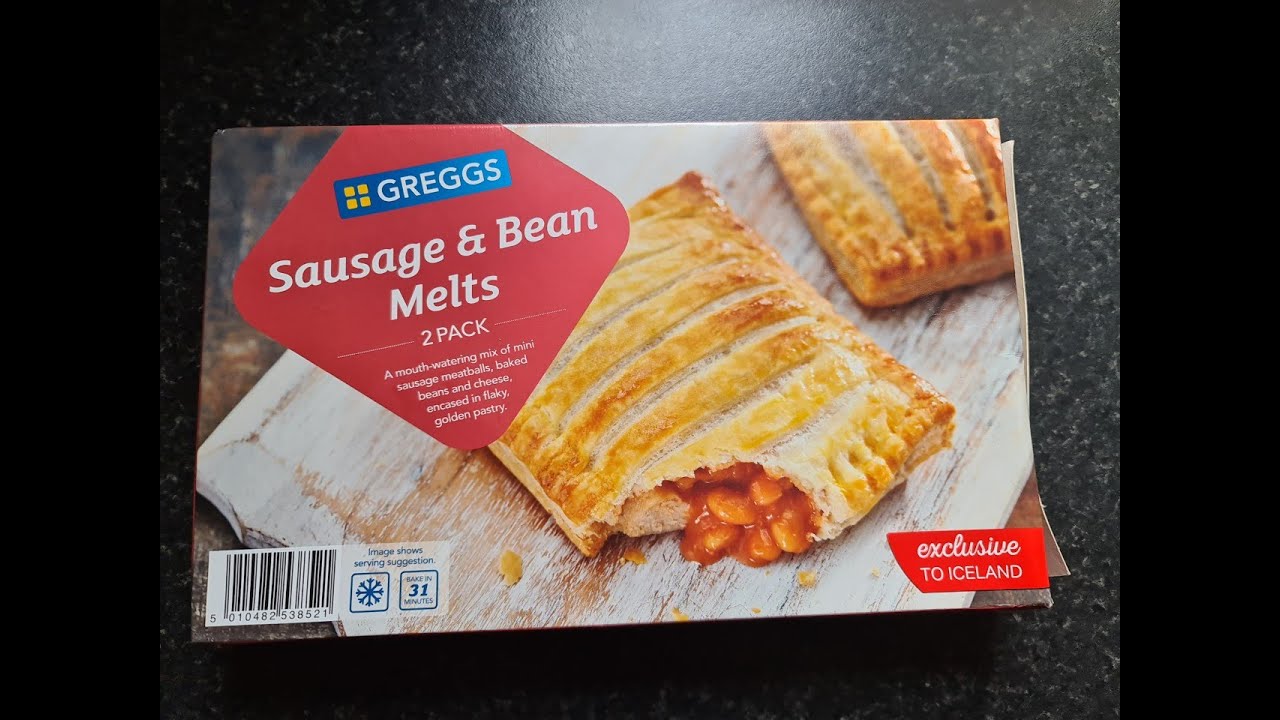 Greggs 2 Sausage & Bean Melts 308g Iceland full food review