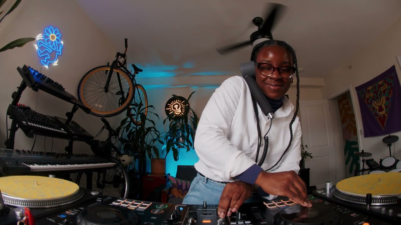 A HOUSE MUSIC SET: DEEP & SOULFUL FEAT. KERRI CHANDLER, DJ SPINNA, KENNY SUMMIT, OLIVIA DEAN, & MORE