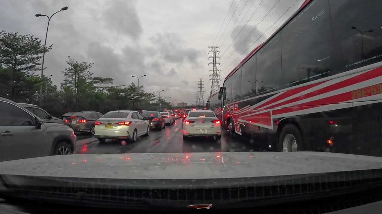 Cửa Ngõ phía Nam Hà Nội ngày 