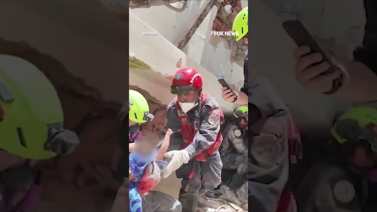 US search and rescue teams pull BABY from rubble in Venezuela #foxnews #news #us #fox