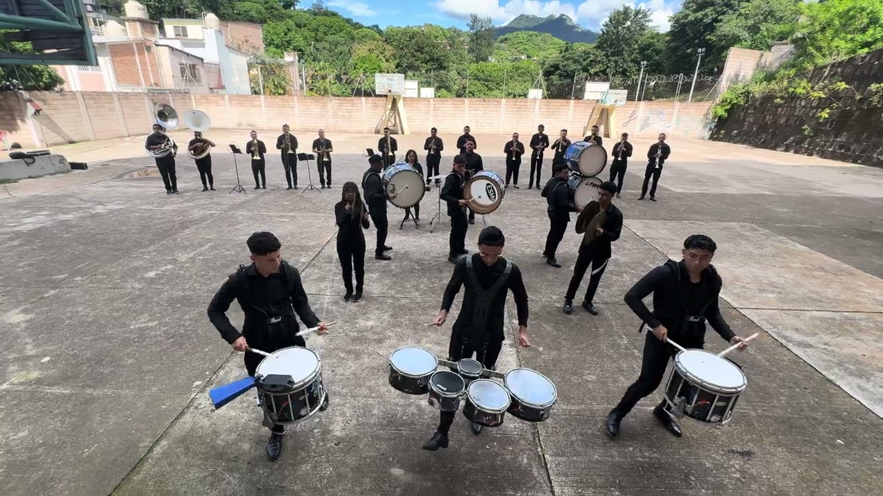 Banda Juvenil 504 - El Cumbanchero & Children of Sanchez