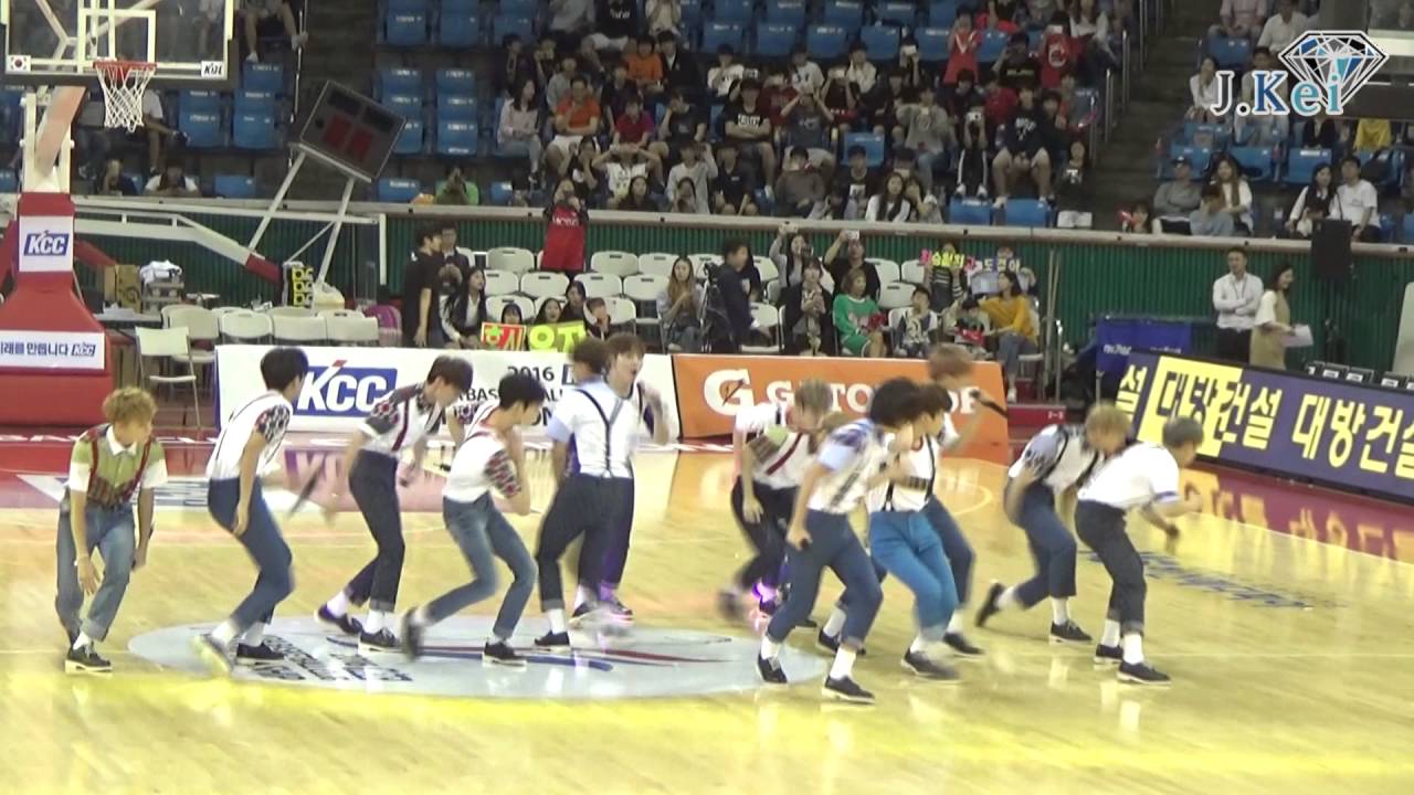 [FANCAM] 161003 세븐틴(Seventeen)_만세 (MANSAE) @아시아프로농구챔피언십