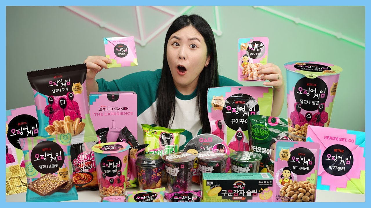 Probando productos de El Juego del Calamar 🦑🍜 Esto venden en la tienda de conveniencia coreana 😲🛒