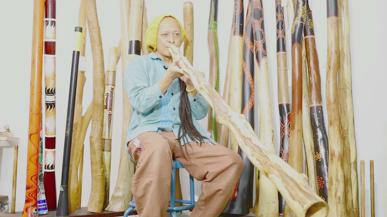 Fiorino Didgeridoo - key of Bb (webcode 8312)