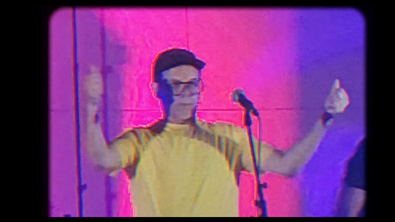 Aku Ankkuli: Albert Järvinen (virallinen musiikkivideo)