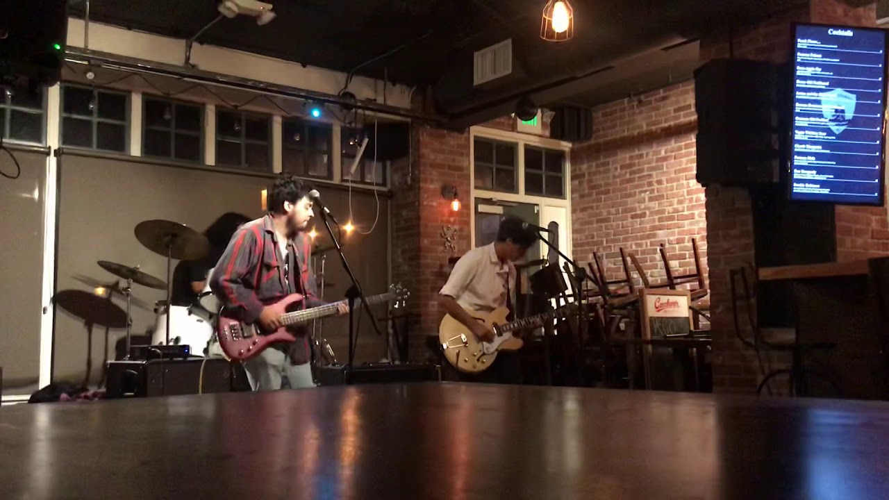 Film (live at O&rsquo;Donovan&rsquo;s Pub)