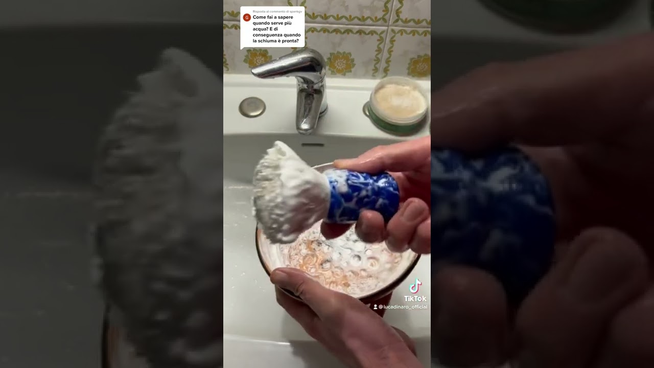 Come si fa a capire se un sapone da barba è ben idratato - ASMR